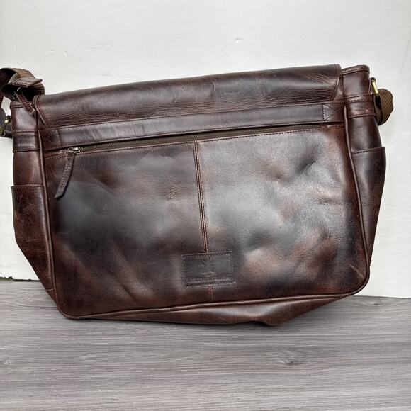 The Leather Farm‎ Genuine Leather Messenger Bag W/ Strap